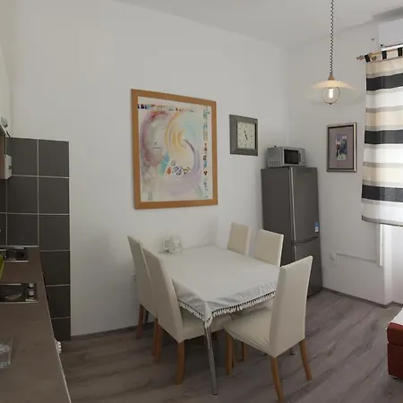 Апартаменты Kavado *