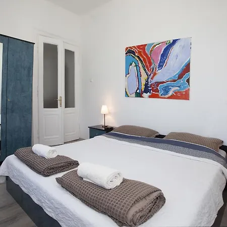 Апартаменты Kavado *